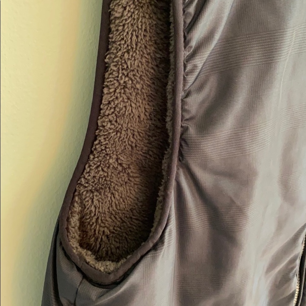 Puffy Vest. Reversible. - Picture 2 of 3